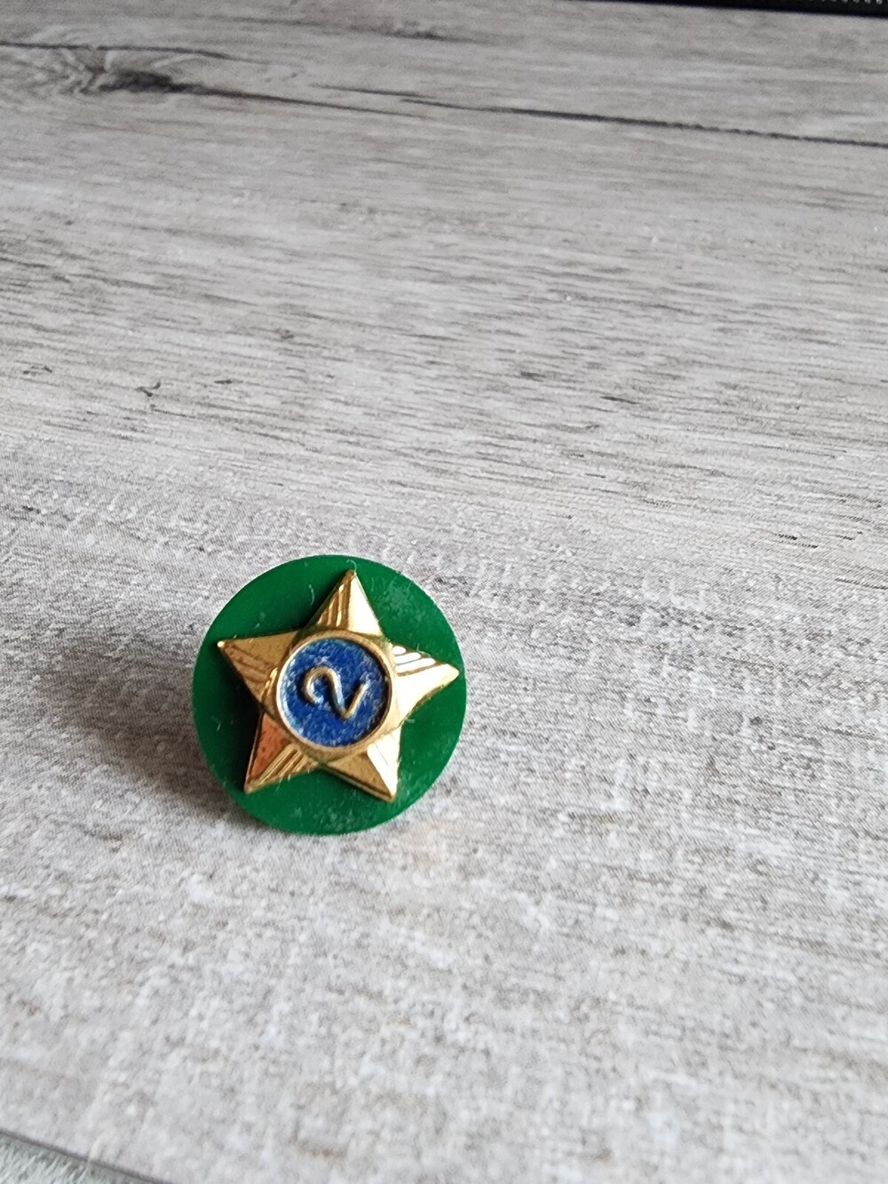 Vintage BSA Boy Scouts Of America 2 Year Star Pin Green Back Uniform 1950s